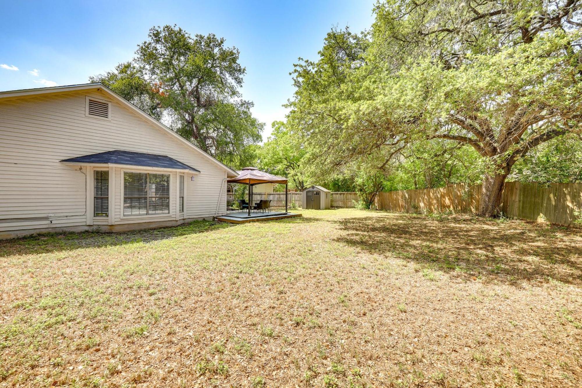 Spacious San Antonio Home Google Fiber, Game Room Экстерьер фото