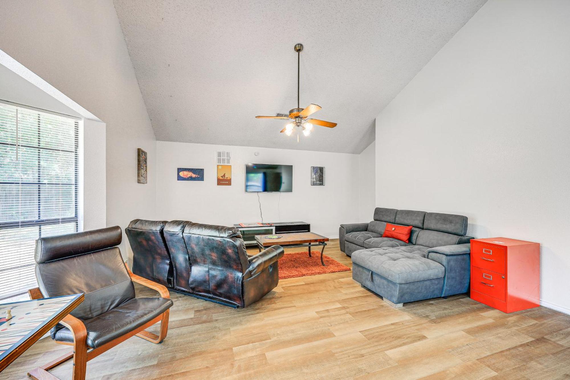 Spacious San Antonio Home Google Fiber, Game Room Экстерьер фото